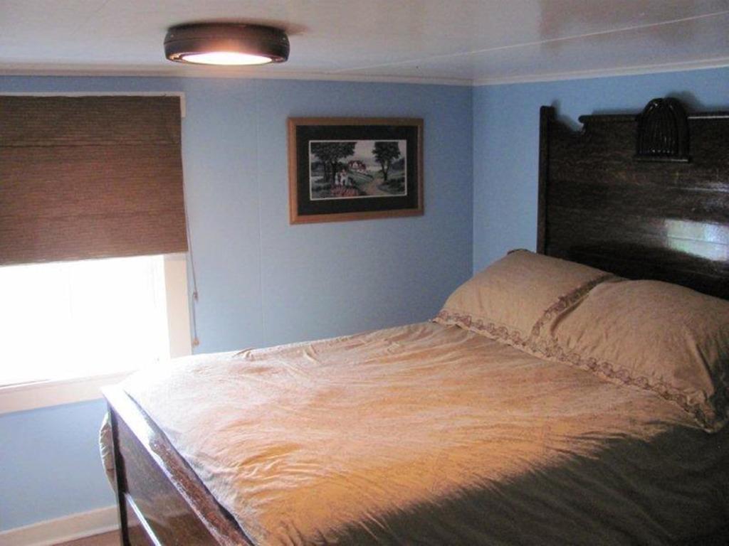 Villa Wolf Cove Retreat House à Amherst Cove Extérieur photo
